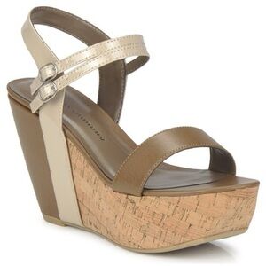 Chinese Laundry Beige and Brown Wedge Sandals